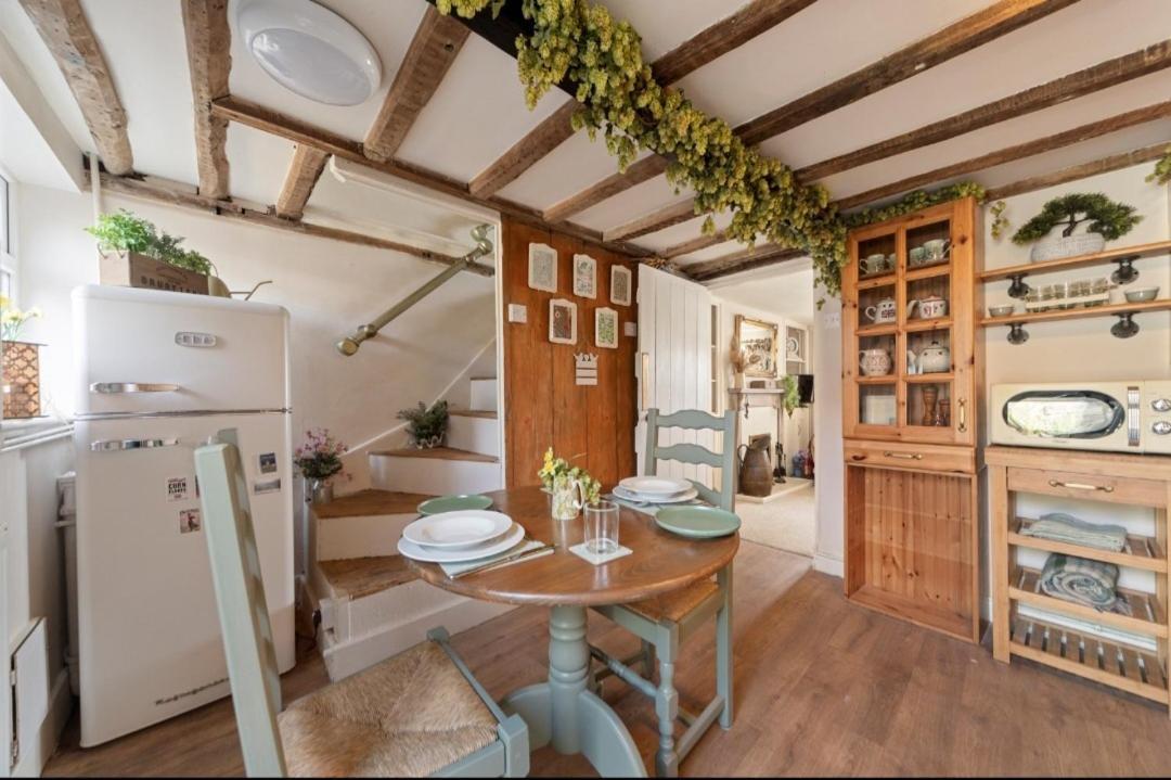 Cottage On The Common Great Malvern Ngoại thất bức ảnh